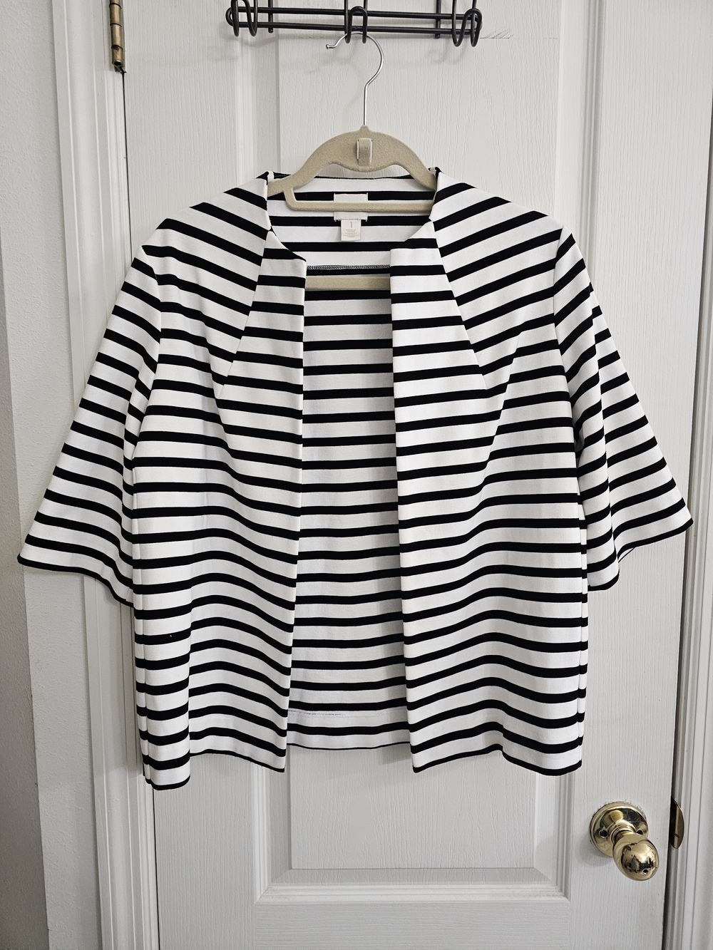 Chico's Black & White Striped Open-Front Crop Jacket Size 1